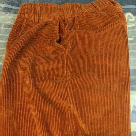 Corduroy pants - Picture 2 of 5